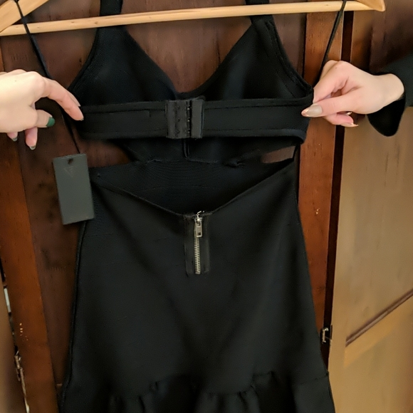 Guess sleeveless bandage cutout dress - Picture 5 of 5